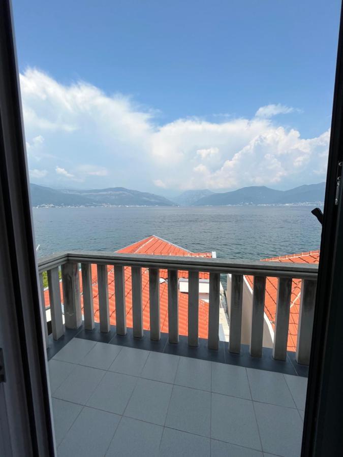 Casa Brilla Apartment ติวัต ภายนอก รูปภาพ
