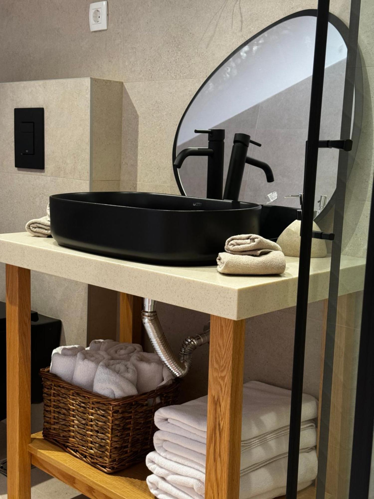 Casa Brilla Apartment ติวัต ห้อง รูปภาพ