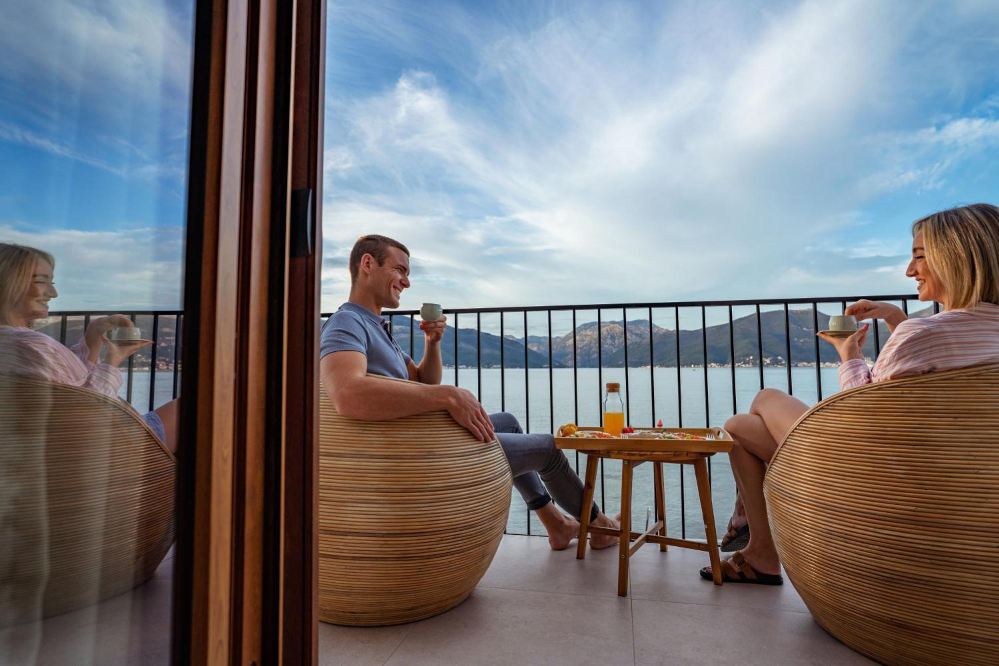 Casa Brilla Apartment ติวัต ภายนอก รูปภาพ